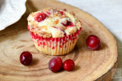 Cranberry Orange Muffins with Orange Crumble Topping
